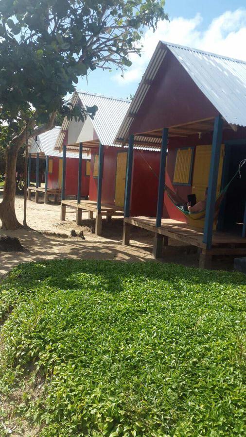 Sunrise Paradise/Carlito'S Place Hotel Little Corn Island Exterior photo